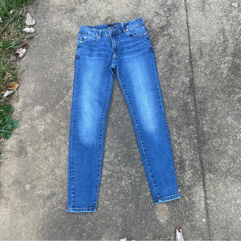 Tahari Women's Denim Skinny Jeans